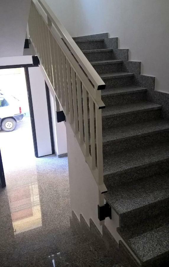Climatizzato In Centro A 100M Dal Mare Villa Ciro Marina Bagian luar foto