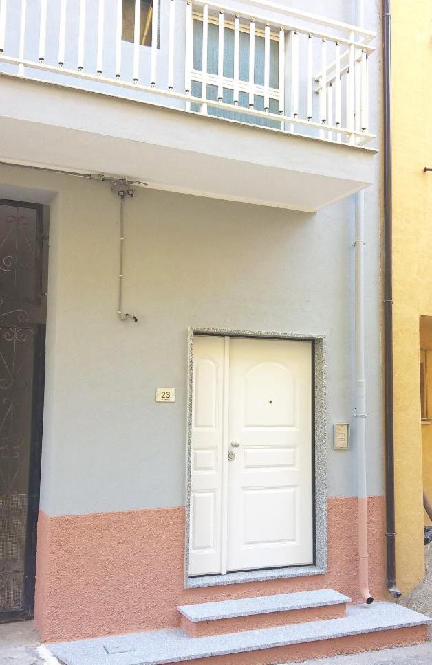Climatizzato In Centro A 100M Dal Mare Villa Ciro Marina Bagian luar foto