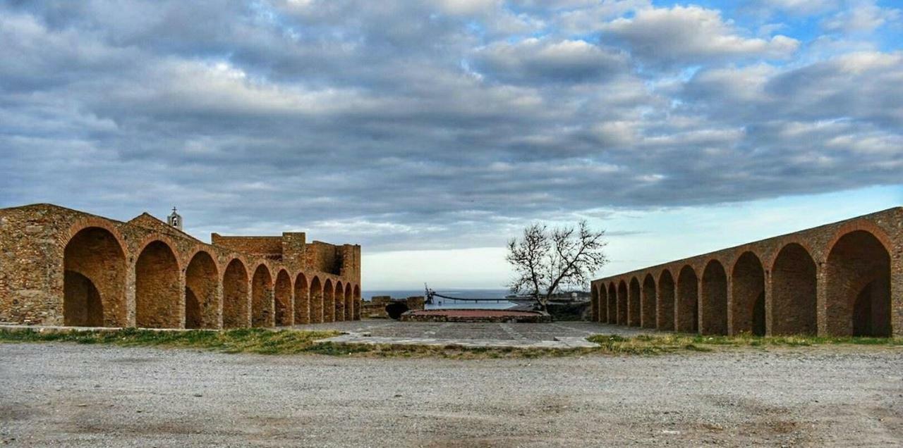Climatizzato In Centro A 100M Dal Mare Villa Ciro Marina Bagian luar foto
